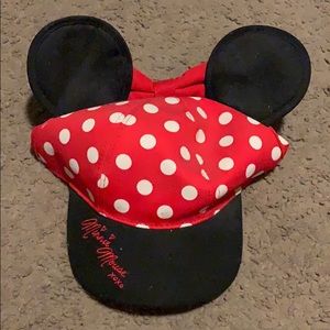 Disneyland Minnie Mouse Baseball Hat